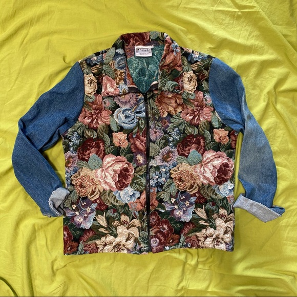 Floral jacket - Picture 3 of 5